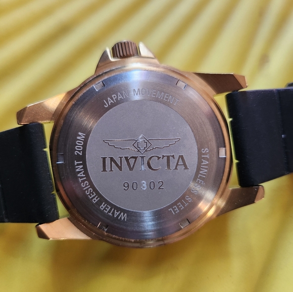 Invicta Unisex Watch - Picture 8 of 11